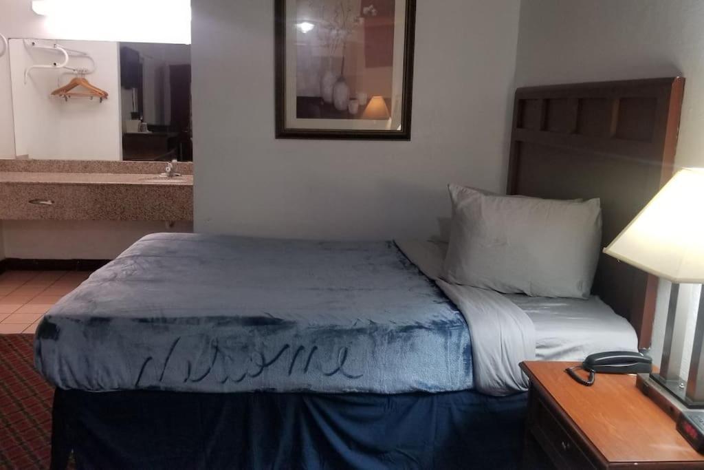 Osu 2 Queen Beds Hotel Room 230 Wi-Fi Stillwater Eksteriør bilde